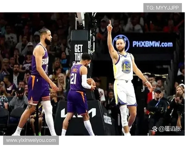 勇士与快船季后赛经典对决回顾精彩瞬间与战术分析 勇士与快船季后赛经典对决回顾精彩瞬间与战术分析