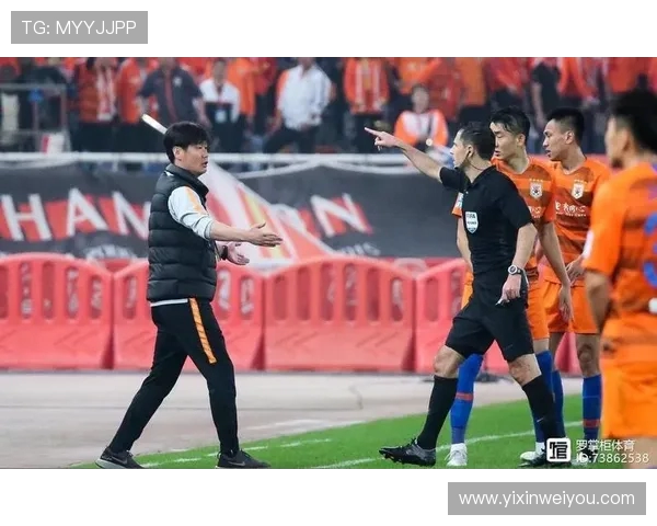 南京篮球队与成都篮球队赛后复盘分析意识与战术的较量与启示 南京篮球队与成都篮球队赛后复盘分析意识与战术的较量与启示