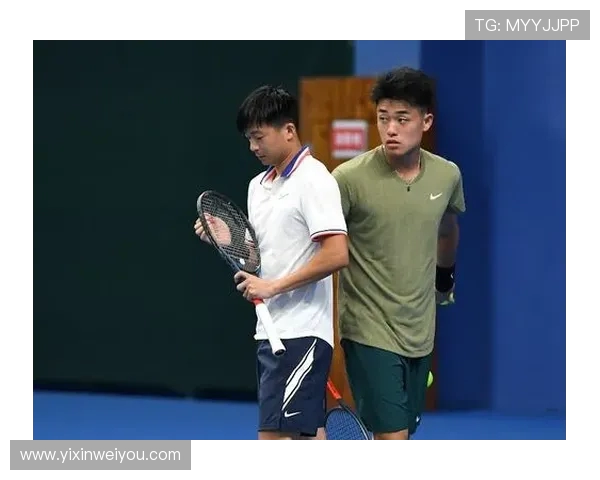 广州网球队与上海网球队赛后复盘分析个人能力对比与表现评估